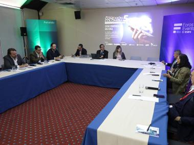Claro, Movistar, Wom, Motorola y LinkTIC, en el conversatorio ‘Conexión Colombia 5G’.