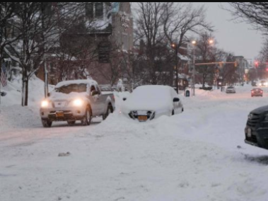 Las intensas nevadas afectan a muchas ciudades del país.