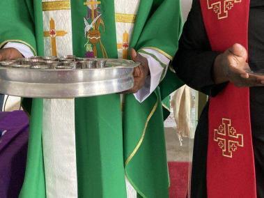 BBC Mundo: clérigos en Kenia