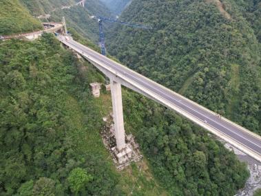 Coviandes informó que ya fue terminado el nuevo puente de Chirajara, en la vía Bogotá-Villavicencio.