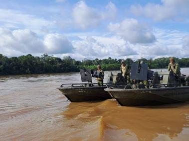 Fuerzas Militares fortalecen seguridad en Caquetá y Putumayo.