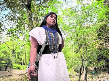 En menos de tres años, Gunna Chaparrro, indígena arhuaca, se ha convertido en una embajadora internacional de las tradiciones y trabajo de su pueblo.