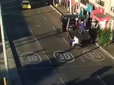Robo de moto de agente de tránsito en Envigado