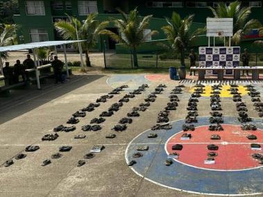 Fuerzas Militares ubican caleta de armas del 'clan del Golfo' en Chocó.