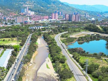 Río Medellín a la altura de Bello