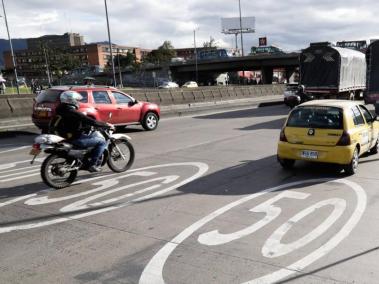 El límite de velocidad en las principales vías de la ciudad es de 50 km/h