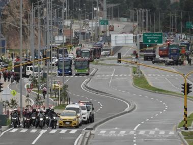 Alcalde Galán entregó obra de la avenida Caracas con Calle 52 sur