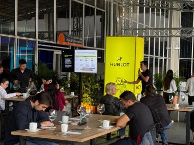 Secretaría de
Desarrollo Económico apoyaron a 40 empresas de base tecnológica de la
ciudad.