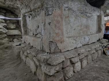 Altar teotihuacano descubierto en las ruinas mayas de Tikal