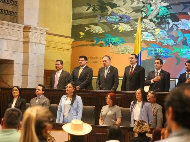 Congreso sesionó en conmemoración de las víctimas que ha dejado el conflicto armado en Colombia.