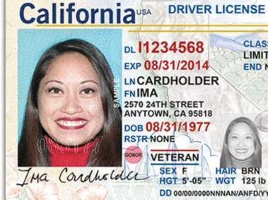 Licencia de conducir de California que cumple con la normativa Real ID.