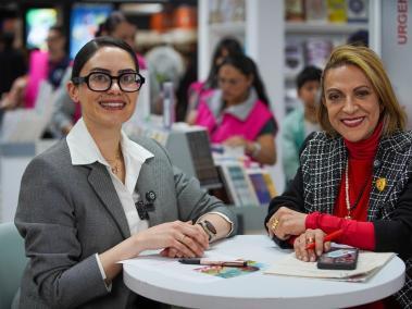 María Fernanda Reyes (izq.), directora ejecutiva del Fondo Mujer Libre y Productiva de la
Vicepresidencia, y Jineth Bedoya (der.), editora de género de EL TIEMPO.