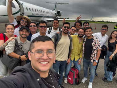 Contraloría indaga millonarios contratos del Gobierno Petro y vuelo oficial con influenciadores: Policía respondió