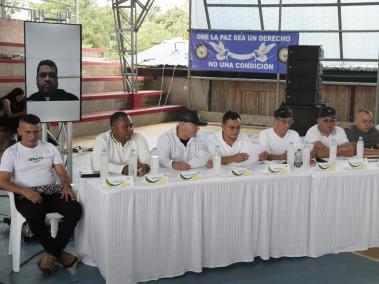 Negociadores de la Coordinadora Nacional Ejército Bolivariano
