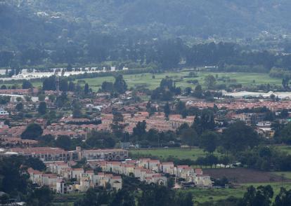 El proyecto de ley busca, entre otras cosas, enfrentar el crecimiento desordenado en la sabana de Bogotá.