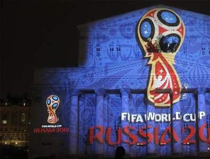 Este es el emblema oficial del Mundial de Fútbol de la Fifa Rusia 2018 que fue presentado en octubre de 2014 en el Teatro Bolshoi de Moscú.