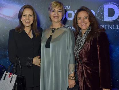 Mariana Pinzón, Rocio Fierro y Nancy Carrillo.