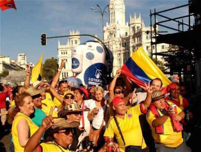En redes sociales es difícil encontrar fotos en los que no salga la bandera de Colombia.