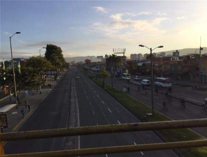 Avenida Boyacá con calle 72. Foto capturada a las 7 de la mañana.