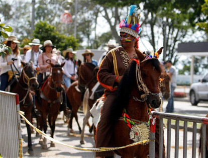 Cerca de 3 mil caballos recorrieron las principales calles de Manizales.
