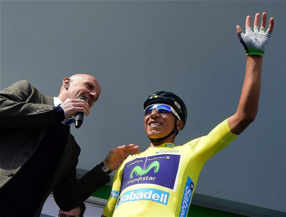 Nairo celebrando su triunfo en la Vuelta a Comunidad Valenciana.