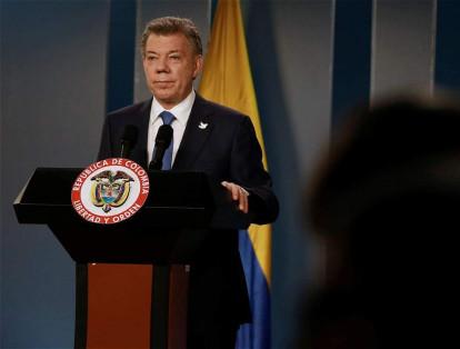 Por su parte, el primer mandatario colombiano indicó que que el jueves se reunirán las comisiones de ambas fuerzas políticas para seguir avanzando en las negociaciones en esta nueva fase del proceso.