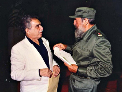 El escritor colombiano Gabriel García Márquez con Fidel Castro.