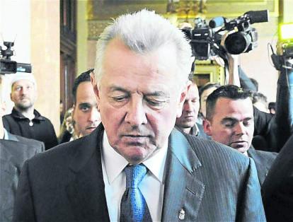 Pál Schmitt fue presidente de Hungría entre 2010 y 2012. Dimitió de su cargo tras el escándalo provocado por la confirmación de plagio en su tesis doctoral.