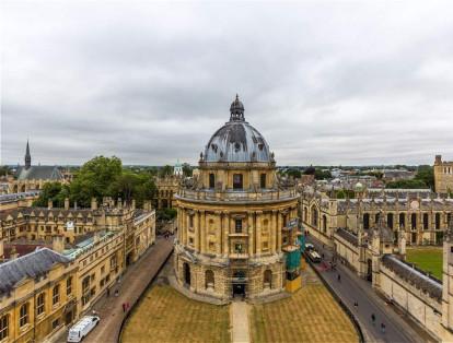 6. Universidad de Oxford: es una federación de 38 colegios autónomos, cada uno con su propio presupuesto. El lugar cuenta con más de 20.000 estudiantes.