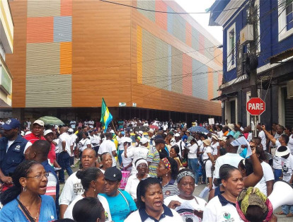 Los protestantes piden la terminación de vías como Quibdó - Medellín, Quibdó - Pereira y Quibdó - Cartago.