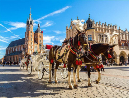 8. Cracovia, Polonia. Es considerada una de las ciudades más bellas de Polonia y sobresale por sus rincones llenos de arte, cultura y edificios históricos.