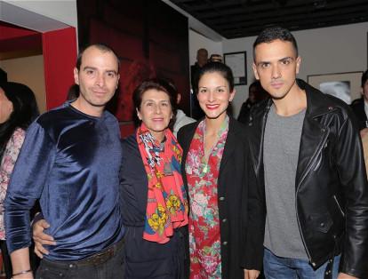 Santiago Gómez, Eugenia Jerez, Natalia Jerez y Juan Fernando Sánchez.