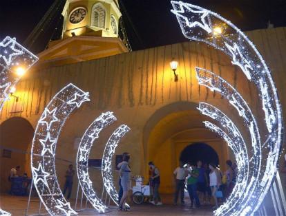 La magia de la Navidad se encendió en Cartagena.