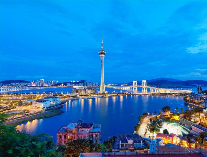 Uno de los atractivos turísticos de Macao es el ambiente nocturno con sus casinos, por eso también se conoce como 'Las Vegas de China'.