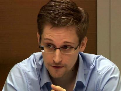 Edward Snowden, el ex empleado de la CIA y la NSA, fue nominado por el parlamento noruego argumentando que la difusión de documentos clasificados habría convertido al mundo en un lugar más seguro.