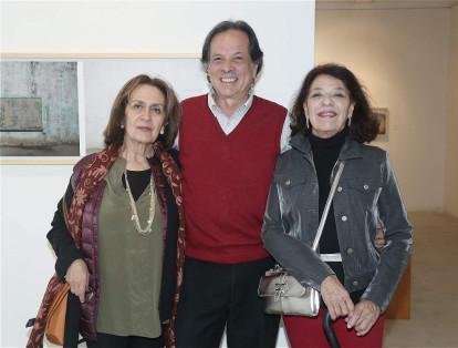 Cristina Pignalosa, Luis Ángel Parra y Eugenia Cárdenas.