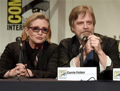 La actriz Carrie Fisher (Princesa Leia) y Mark Hamil (Luke Skywalker) compartieron juntos la aventura de las tres primeras cintas de 'Star Wars'.