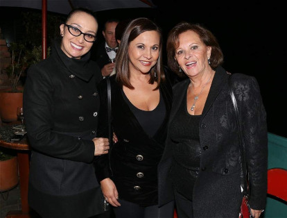 Yuly Pedraza, Patricia Grisales y María Eugenia Penagos.