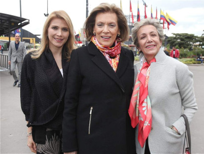 Marcela Rondón, Claudia Samper y Guiomar Jaramillo.