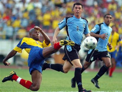 Así no le alcanzara para llegar al Mundial de Alemania 2006, Colombia logró un triunfo histórico en Barranquilla al golear 5-0 a Uruguay en 2004.