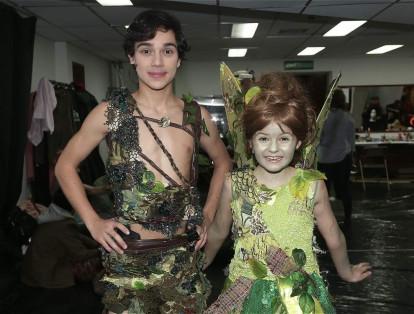 Micke Moreno(Peter Pan) y Carlota Lopez (Campanita).