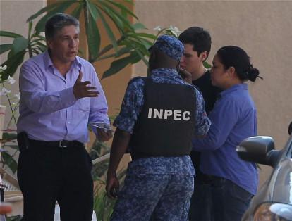 2012. López estuvo detenido por casi tres meses, señalado de participar en el plan de secuestro de los demás diputados.