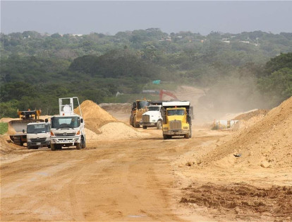 Entre Cartagena y Barranquilla, la excavación para la doble calzada entre Malambo (Atlántico) y la glorieta hace parte de las intervenciones nuevas que ya se construyen.