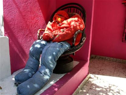 Muñeco de Año Viejo en el barrio Galán en Barranquilla. Se llama "El borrachón".