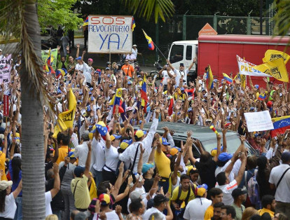 La MUD busca que el referendo se haga antes del 10 de enero porque si Maduro pierde, habrá elecciones; pero si es revocado después de esa fecha, será sustituido por su vicepresidente