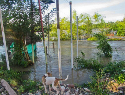 Campesinos de varios municipios se declararon en alerta ante el aumento en el nivel del río Sogamoso, tras la apertura de las cuatro compuertas de la hidroeléctrica situada en Santander.