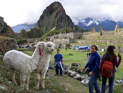 En 2015, la Unesco aseguró que Perú "ha tenido un progreso insuficiente durante los últimos seis años para resolver los considerables retos y amenazas que amenazan la propiedad".