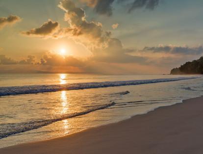 La playa de Radhanagar en las Islas Andamán es una de las más visitadas del continente asiático.