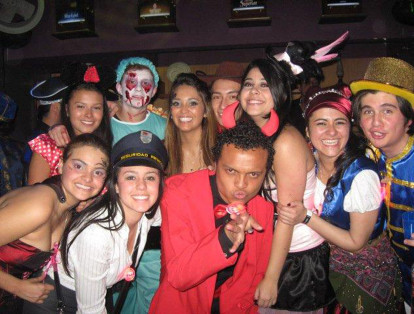 La noche del 31 de octubre del 2010 Luis Andrés Colmenares se reunió con varios amigos y compañeros de universidad en la discoteca Penthause.