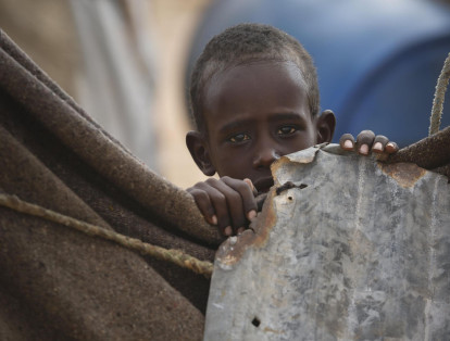 La crisis alimentaria se ha visto incrementada por la falta de lluvias. La Cruz Roja ha dicho que intentarán recaudar 13,8 millones de dólares para facilitar alimentos a decenas de miles de personas.